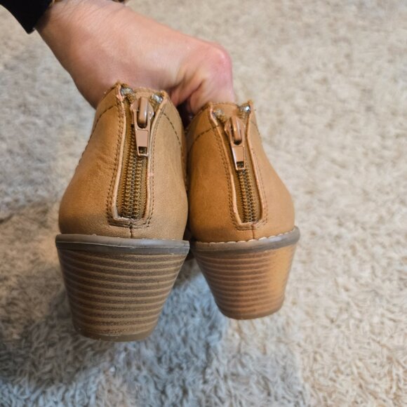 🥾Rocket Dog Boots Ankle Booties Heels Brown Faux Leather Size 7 👟 - Picture 7 of 10